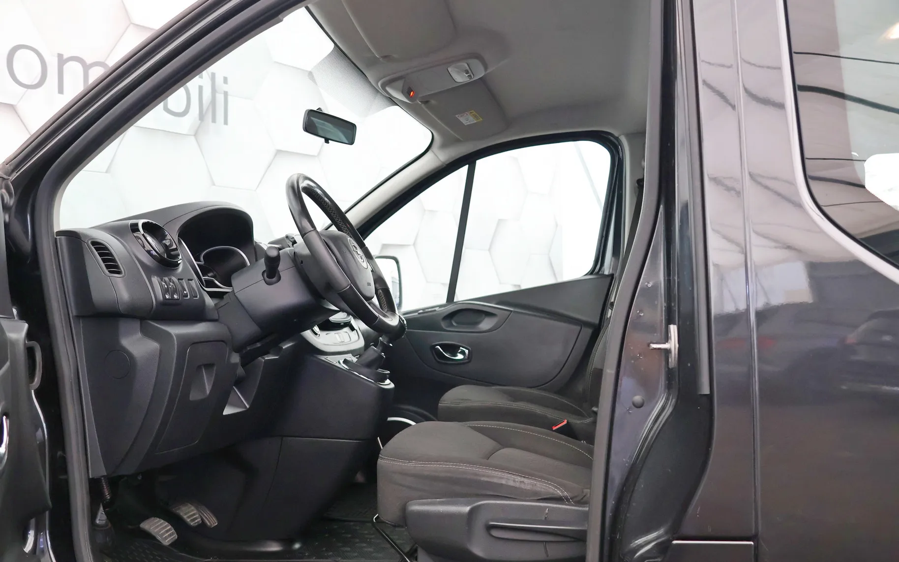 Zunanja slika - Opel Vivaro - 1.6 CDTi - 9