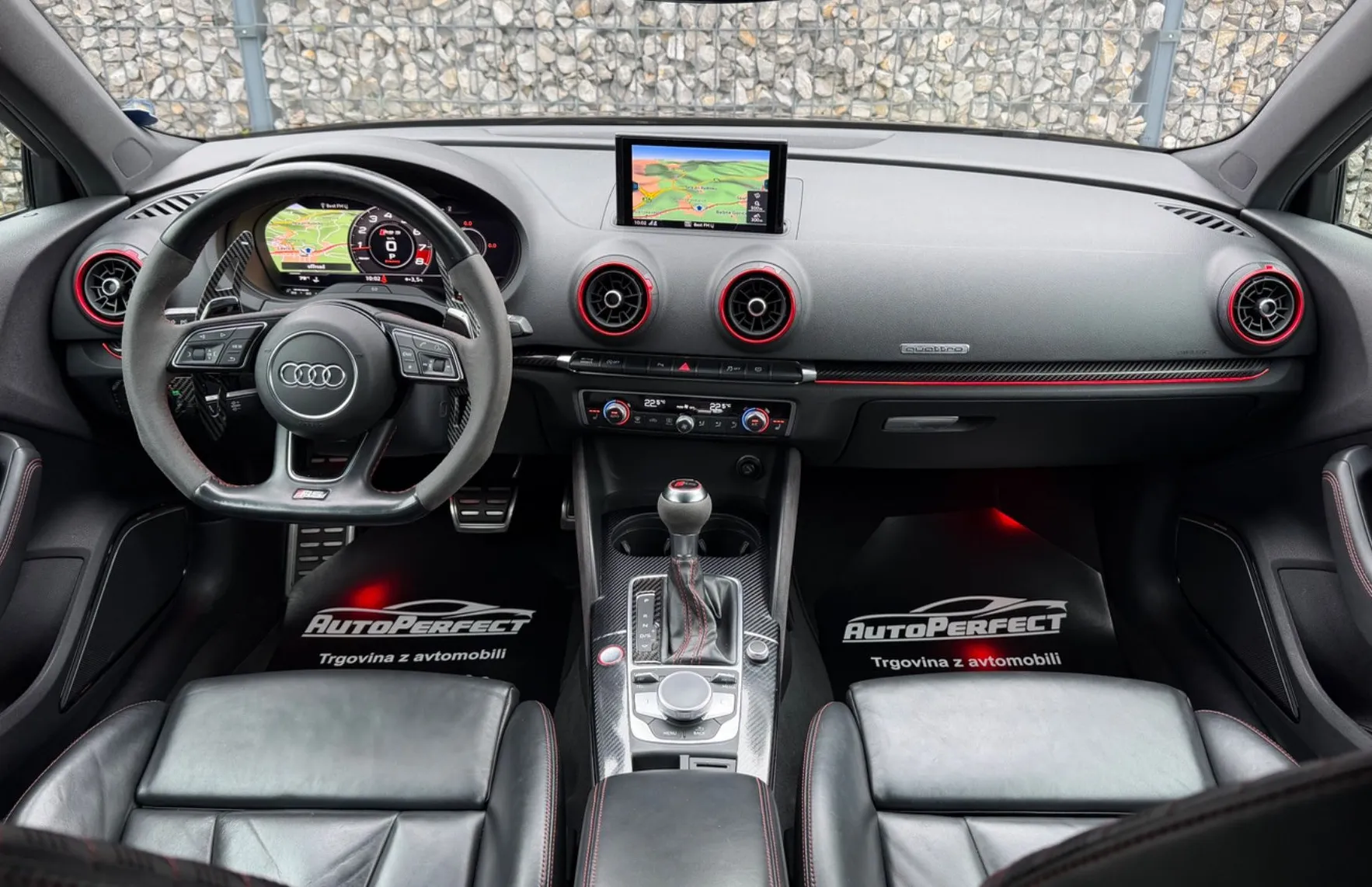 Zunanja slika - Audi S3 - R Sportback quattro 2.5 TFSI S tronic |DAZ|RS SPORT| - 10