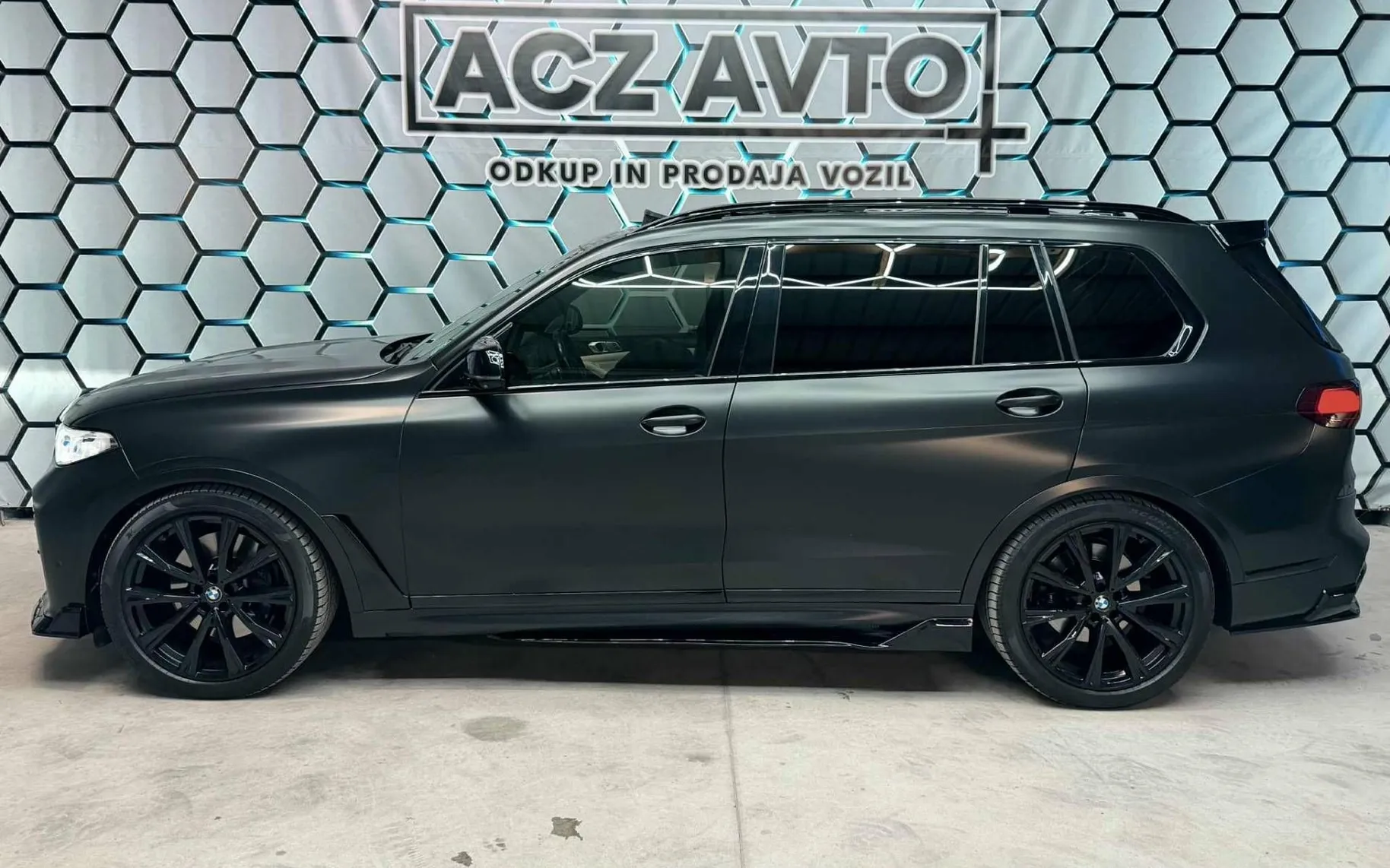 Zunanja slika - BMW serija X7: - M50D•CRISTLAY•LOUNGE•6 SED•SOFT•HLAJENJE•MASAŽA•.. - 5