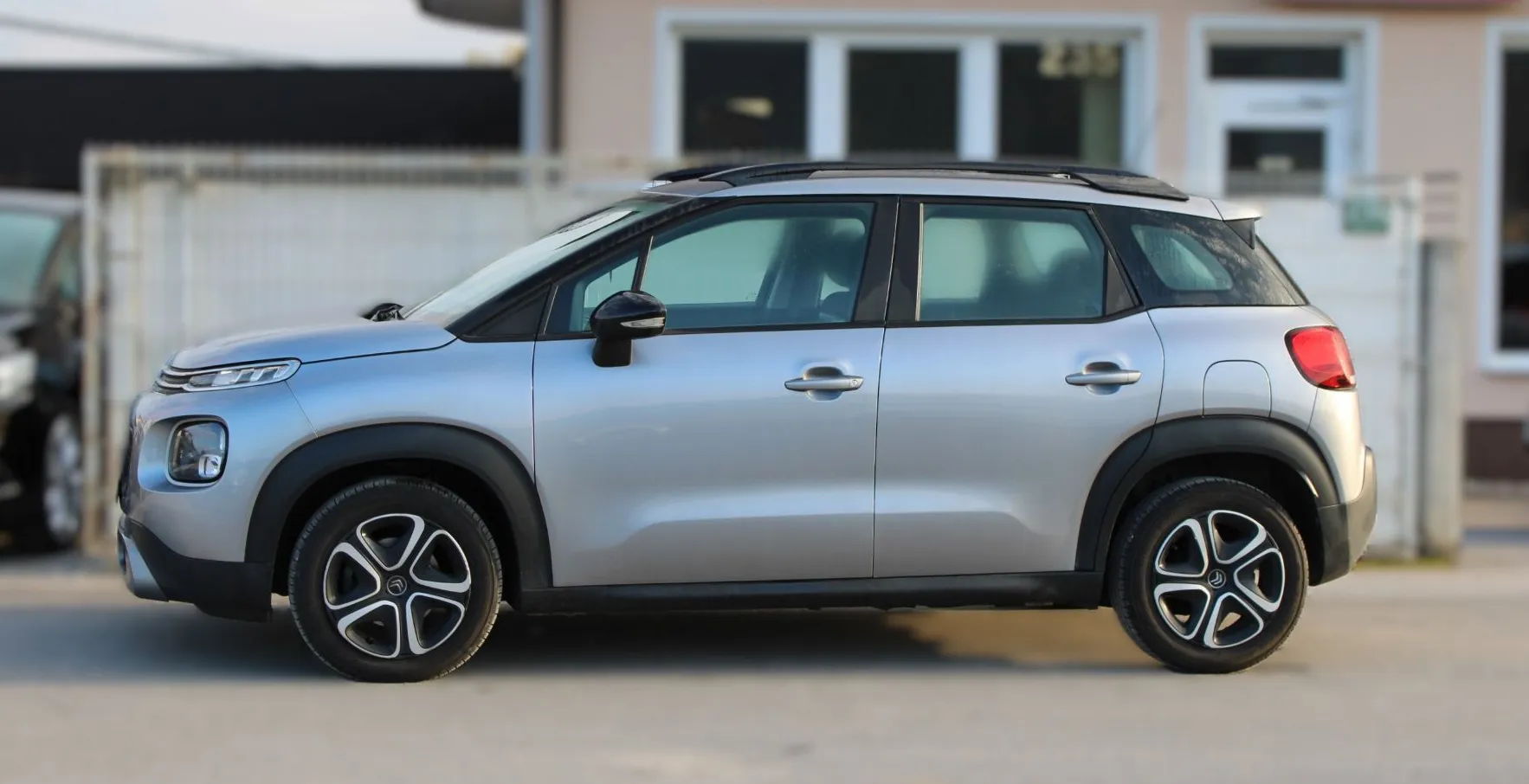 Zunanja slika - Citroën C3 Aircross - BlueHDi 120 S S EAT6 NAVI PDC - 10