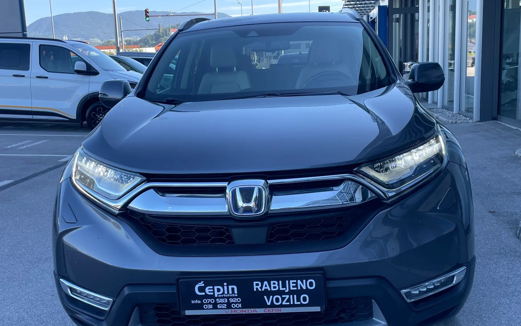 Zunanja slika - Honda CR-V - Hybrid-AWD-2.0-EXECUTIVE-e-CVT-ACC-LED-SLO-TOP - 20