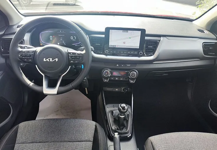 Zunanja slika - KIA Stonic - 1.2 DPI 57.9 kW  79 KM  LX Urban+ M T - 5