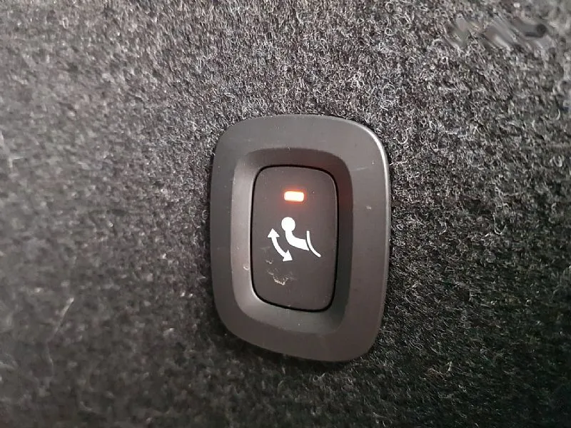 Zunanja slika - Volvo XC40 - T4 Recharge Twin Engine Inscription KAMERA PRIKLOP - 19