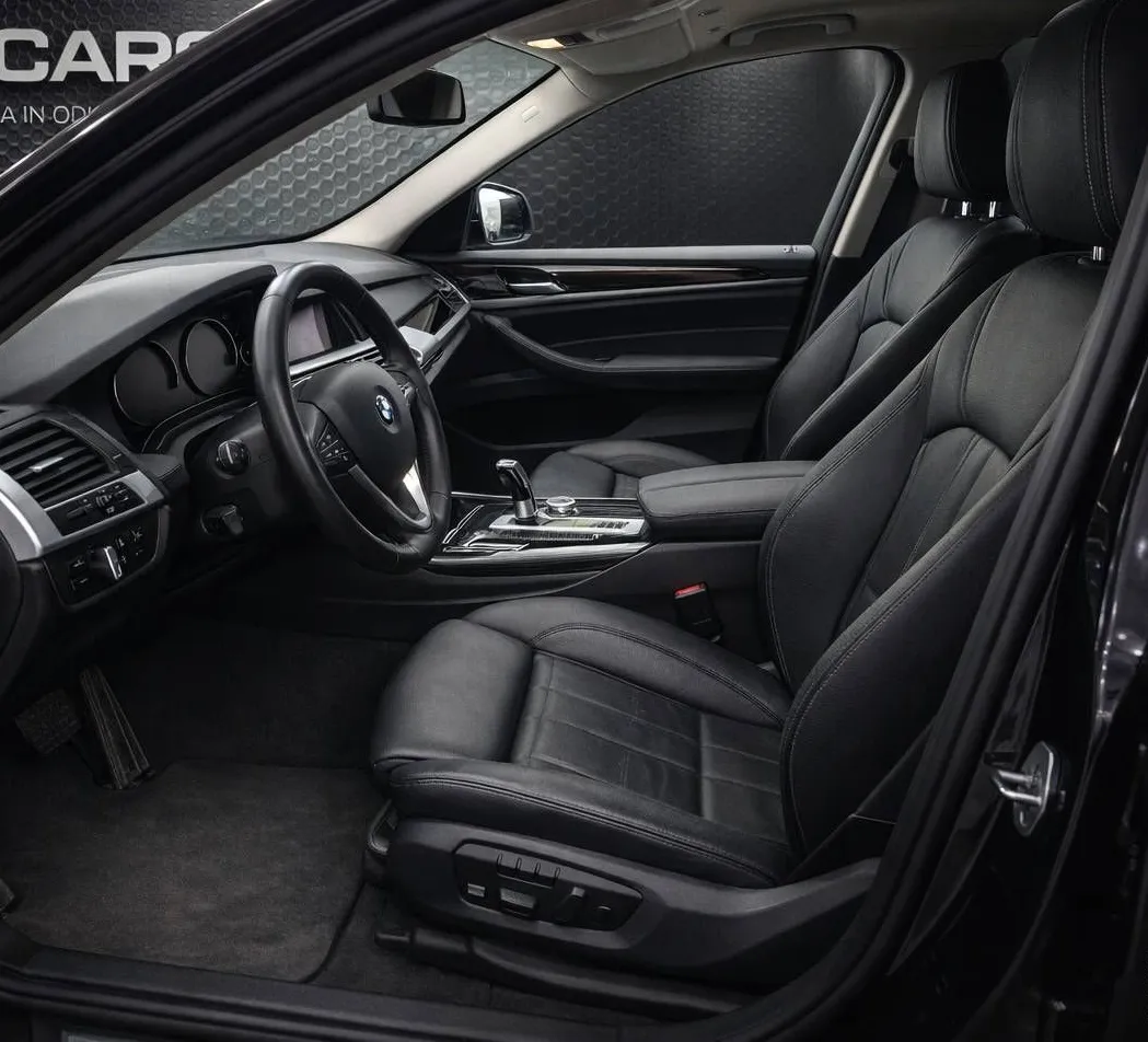 Zunanja slika - BMW X4 - serija : xDrive30d xLine-Alu19-Panorama-Kamera - 3