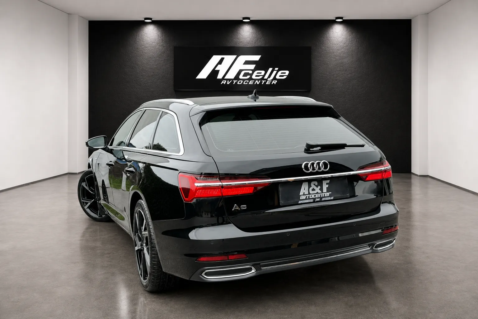 Notranja slika - Audi A6 Avant - 40 TDI-S LINE-VIRTUAL-LIZING ZA TUJCE-360 KAMERA-. - 7
