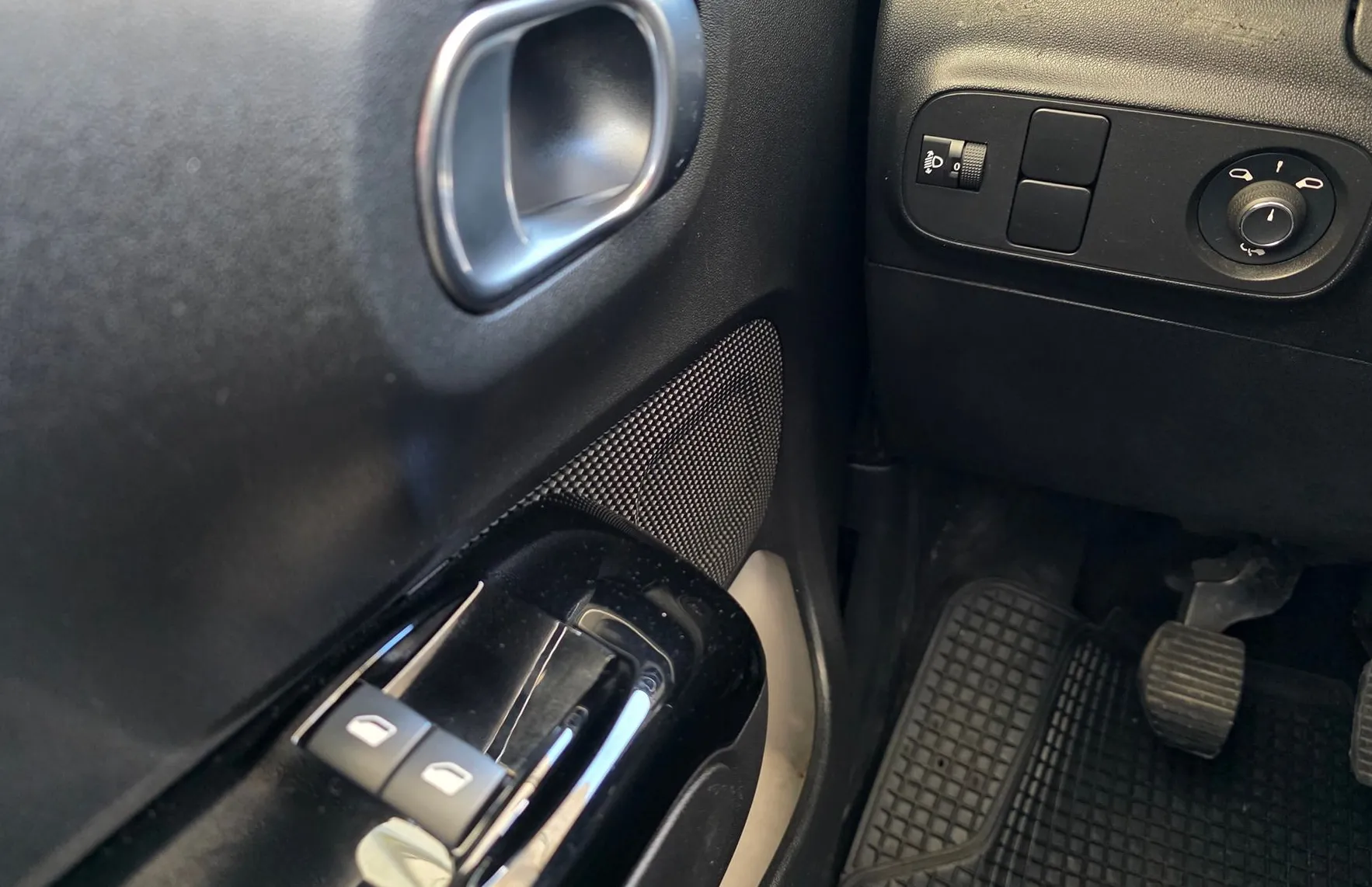 Zunanja slika - Citroën C3 - 1.5 BlueHDi - LED - DISPLAY - NAVI - PDC - USB - 13