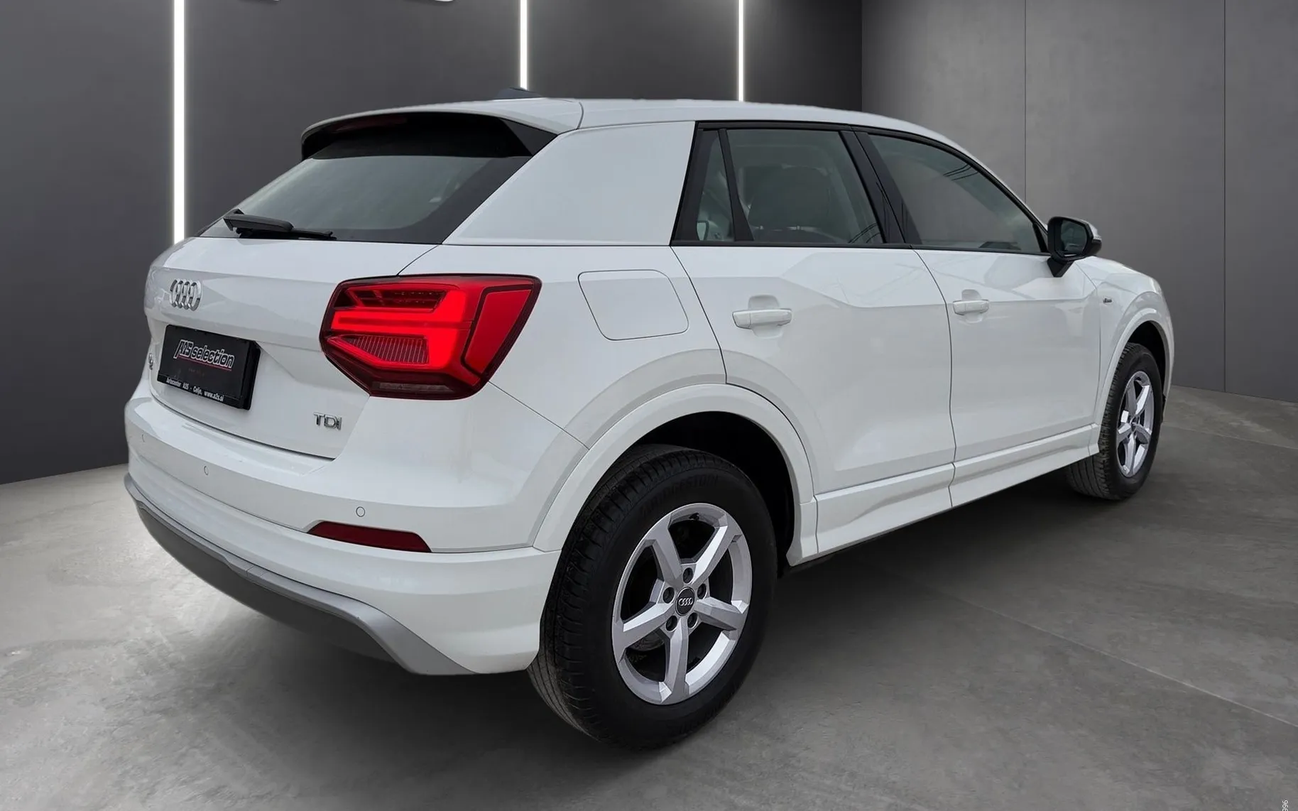 Zunanja slika - Audi Q2 - 1.6 TDI S-Line  SLO - 1.Lastnik - 3