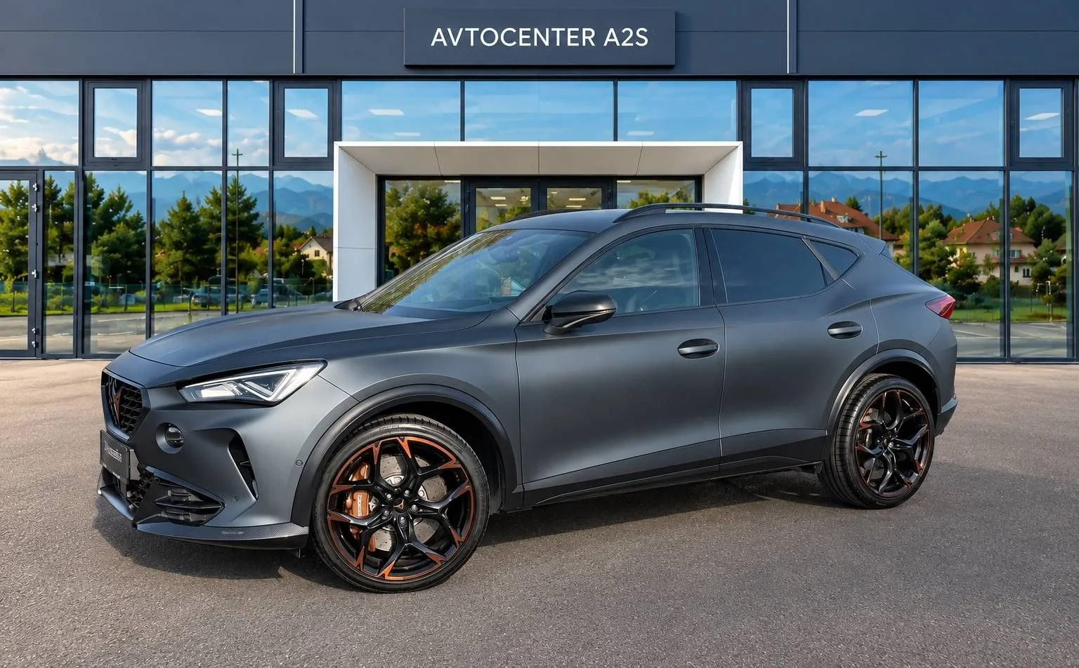 Zunanja slika - Cupra Formentor - 4Drive 2.5 TSI VZ5 DSG-Carbon paket-Mat Siva-20COL - 1