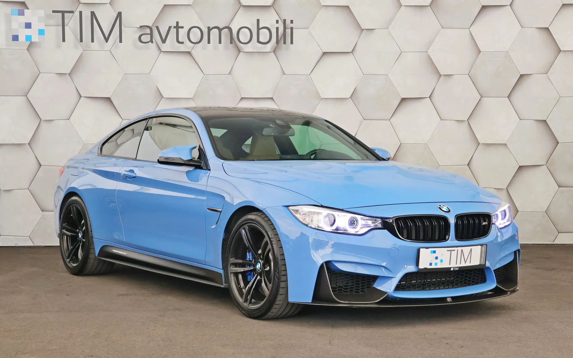 Zunanja slika - BMW M4 - Coupe DCT 431KM Akrapovič - 2
