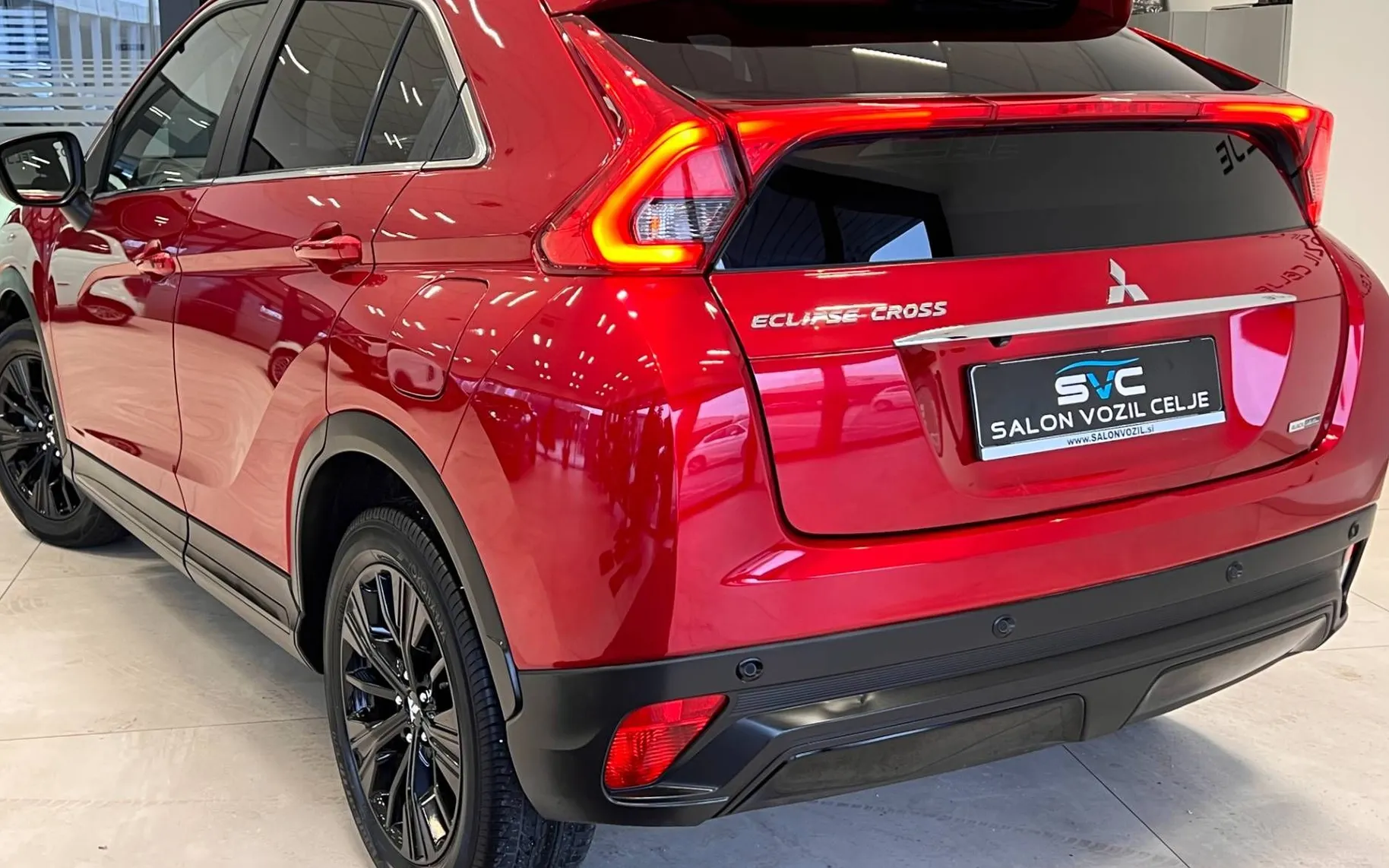 Zunanja slika - Mitsubishi Eclipse Cross - 1.5-LED-KAM360-MRTVI-KOTI-ASSIST-LINE-ASS-KEYLESS. - 7