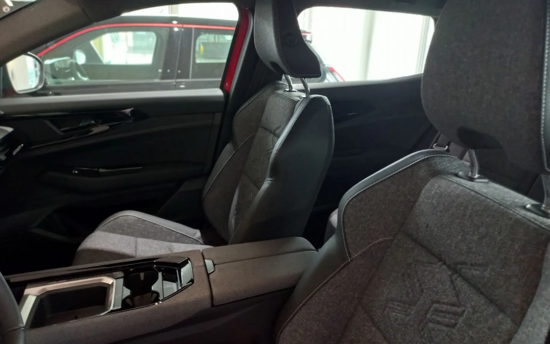Zunanja slika - Renault Austral - evolution mild hybrid 150 auto - 4