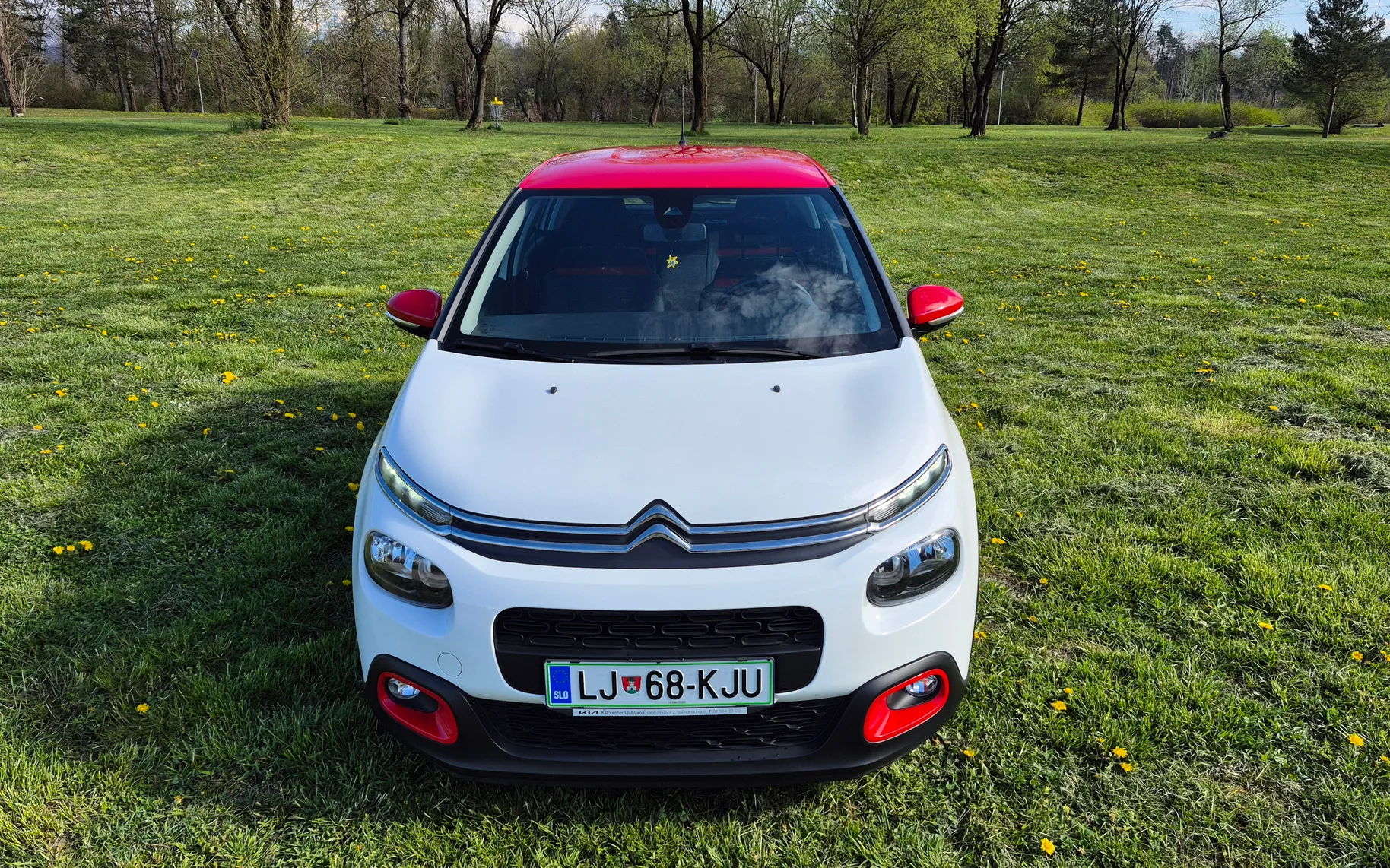 Zunanja slika - Citroën C3 - 1,2 PureTech 83 S&S Shine - 3