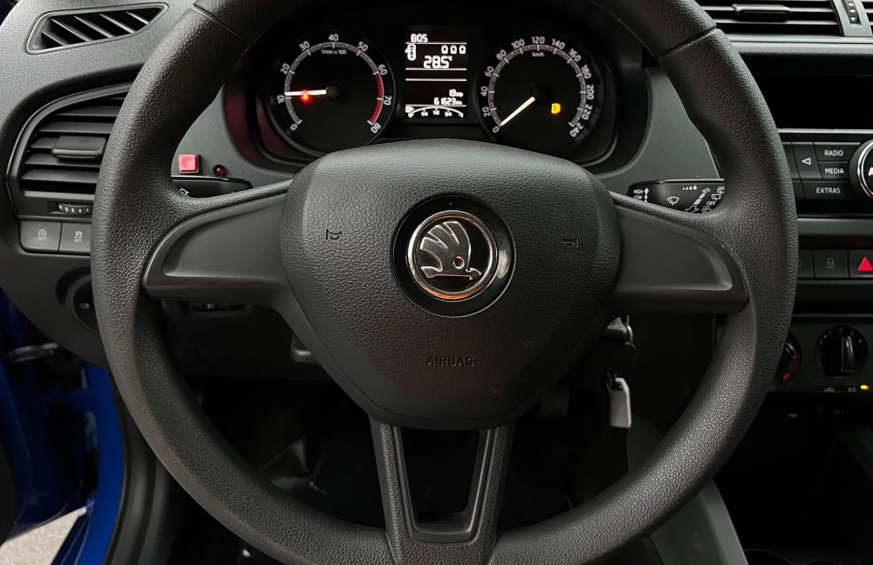 Zunanja slika - Škoda Fabia - 1.0 Active od 1 lastnika garancija samo 61.505 km - 11