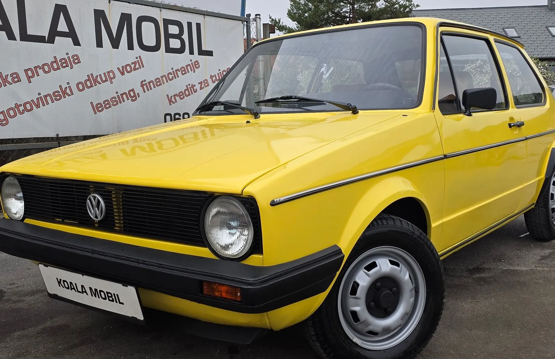 Zunanja slika - Volkswagen Golf - 1.3 GL OBNOVLJEN KOT NOV - 1