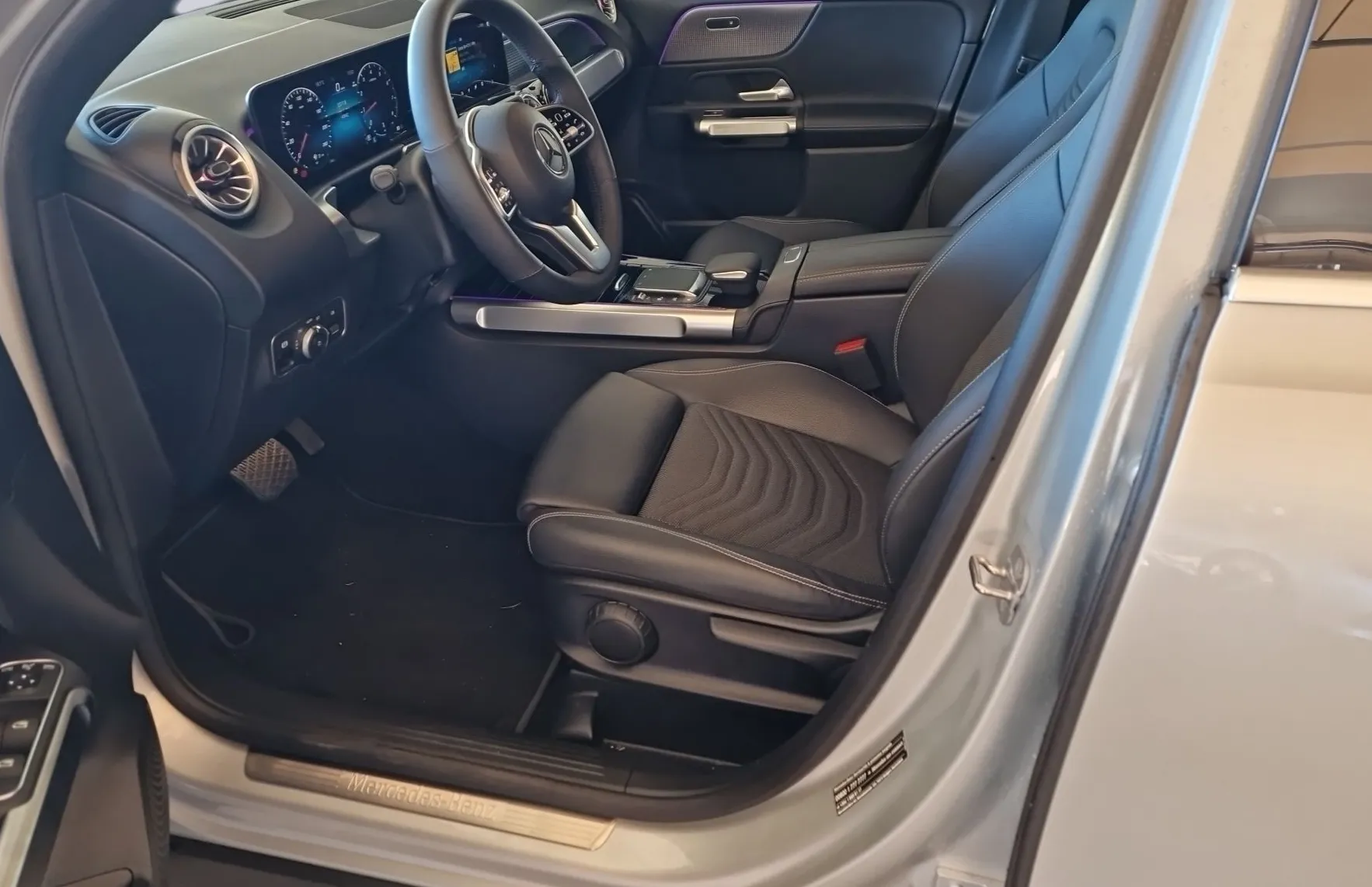 Zunanja slika - Mercedes-Benz GLB-Razred - GLB 180 Progressive Avt. - - 7