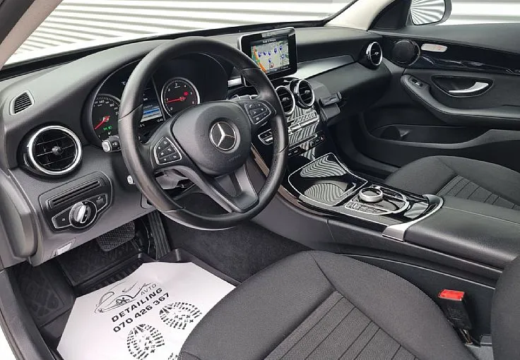 Zunanja slika - Mercedes-Benz C-Razred - C 220D-125KW-AUT-9G-4MATIC-MRTVI KOTI-GR.SED- - 6
