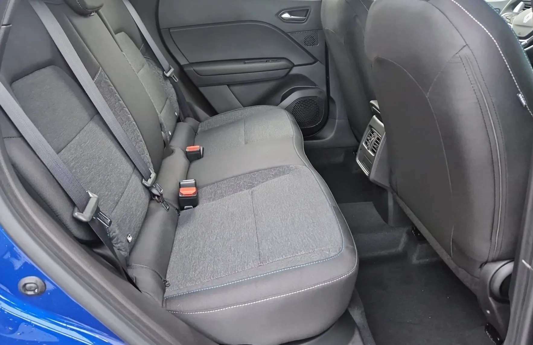 Zunanja slika - Renault Captur - TCe 140 Evolution EDC - 16