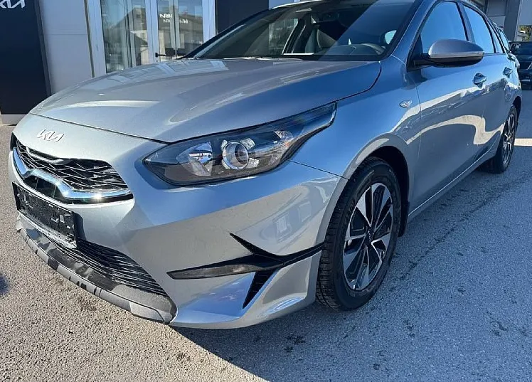 Zunanja slika - KIA Ceed - 1.0 T-GDi LX Champion+ ISG. M T 74 kW - 2