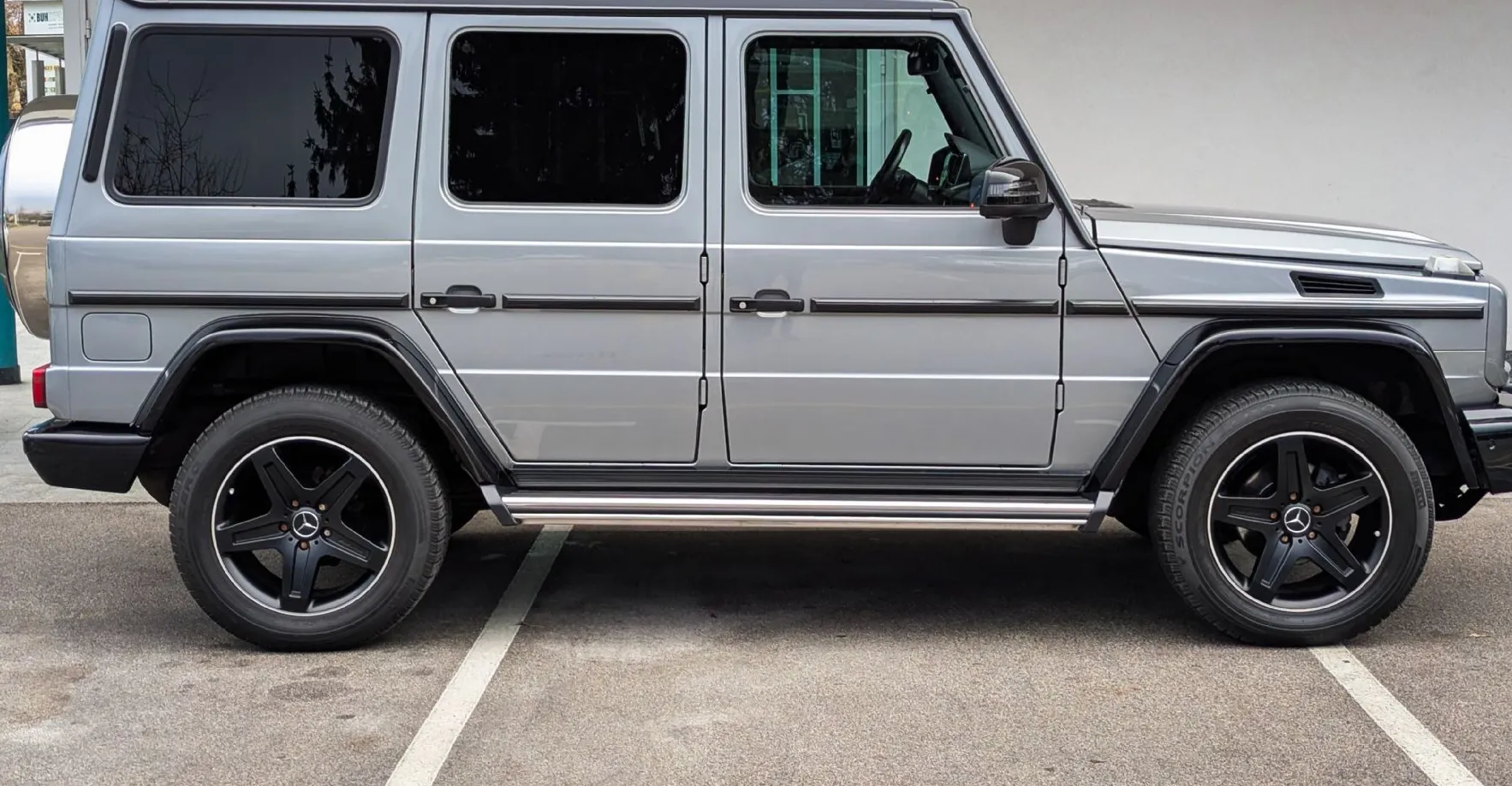 Zunanja slika - Mercedes-Benz G-Razred - G 350 d AUT. Harman Kardon kljuka - 4