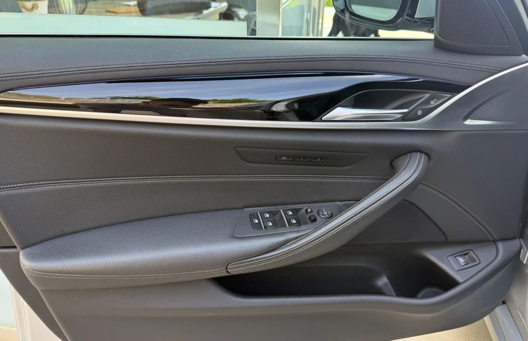 Zunanja slika - BMW Serija 5 - Touring: 520i FULL LED RADAR KEYLESS PANORAMA HEAD-UP KA - 8