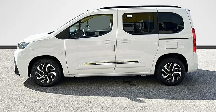 Zunanja slika - Toyota Proace - City Verso 1.5 D-4D S S Family 96kW - 2