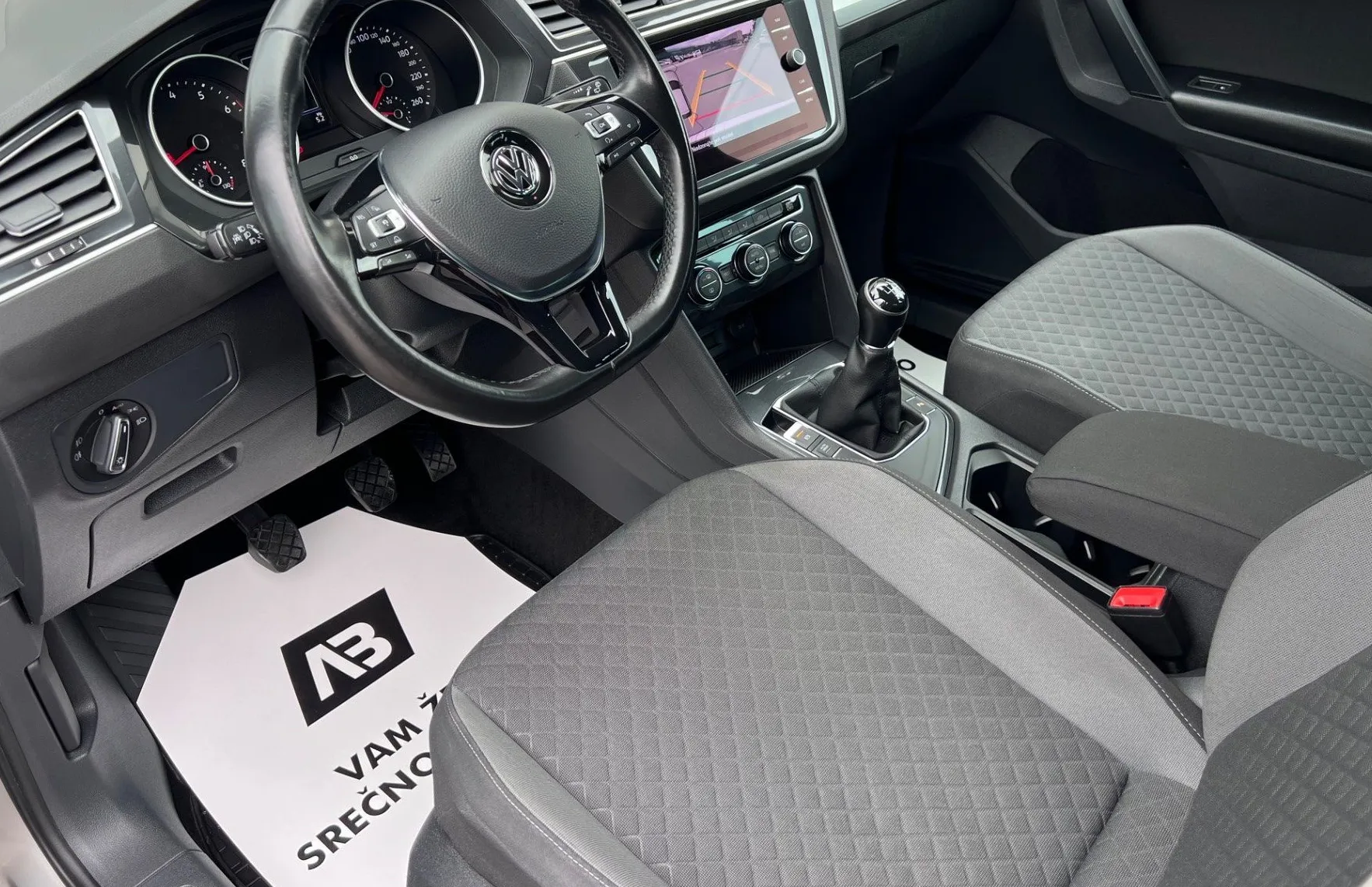 Zunanja slika - VW Tiguan - 1.4 TSI+1.LAST+SLO+LED+ACC+R.KAMERA - 8