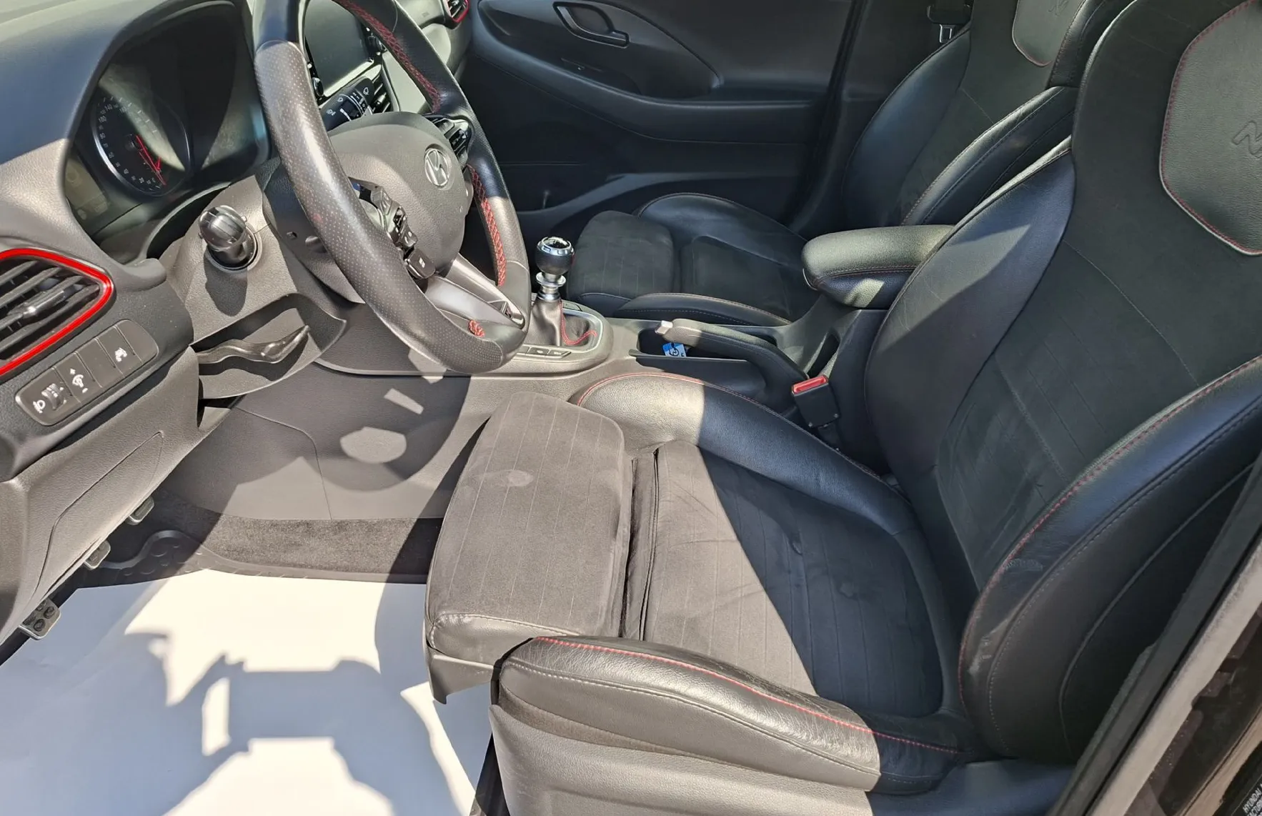 Zunanja slika - Hyundai i30 Fastback - N 2.0 T-GDI 275 Performance - 8