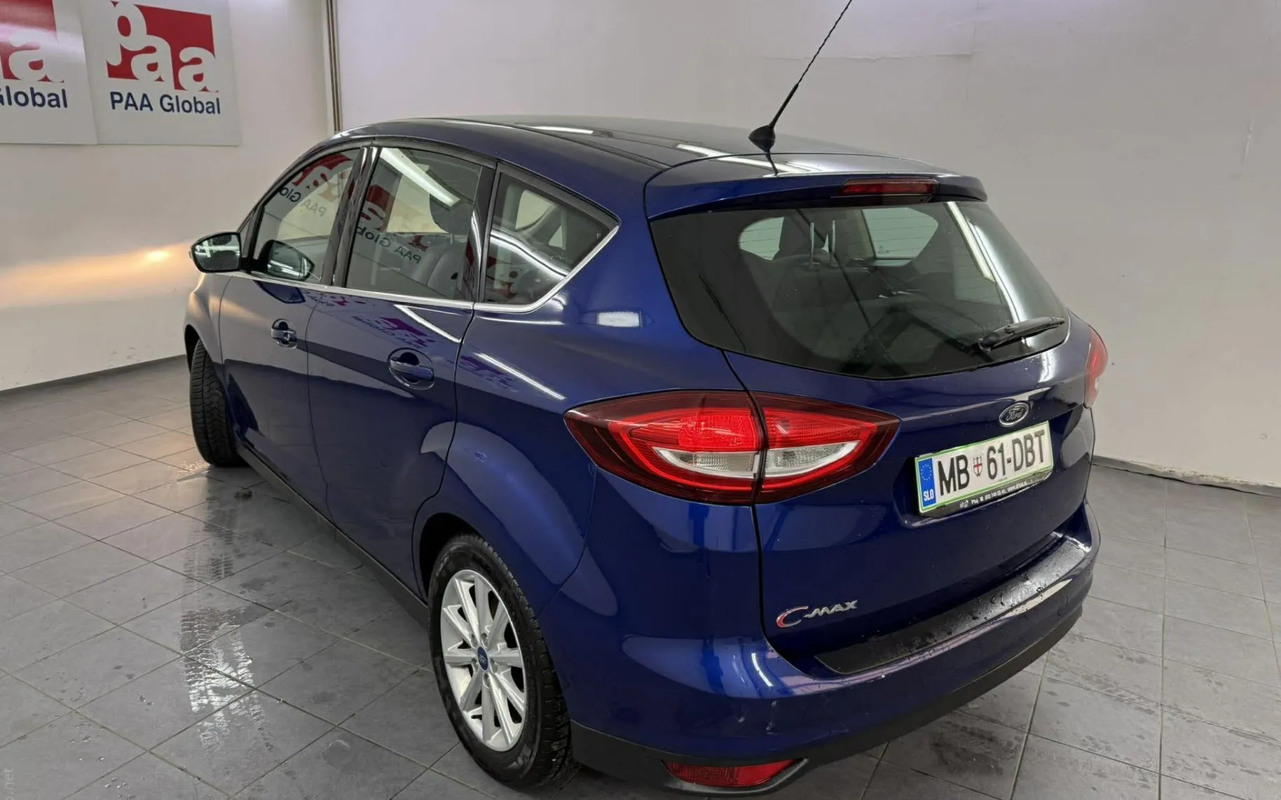 Zunanja slika - Ford C-MAX - 1.5 TDCi 88 kW.TOP CENA.SAMO 164.000 KM - 2
