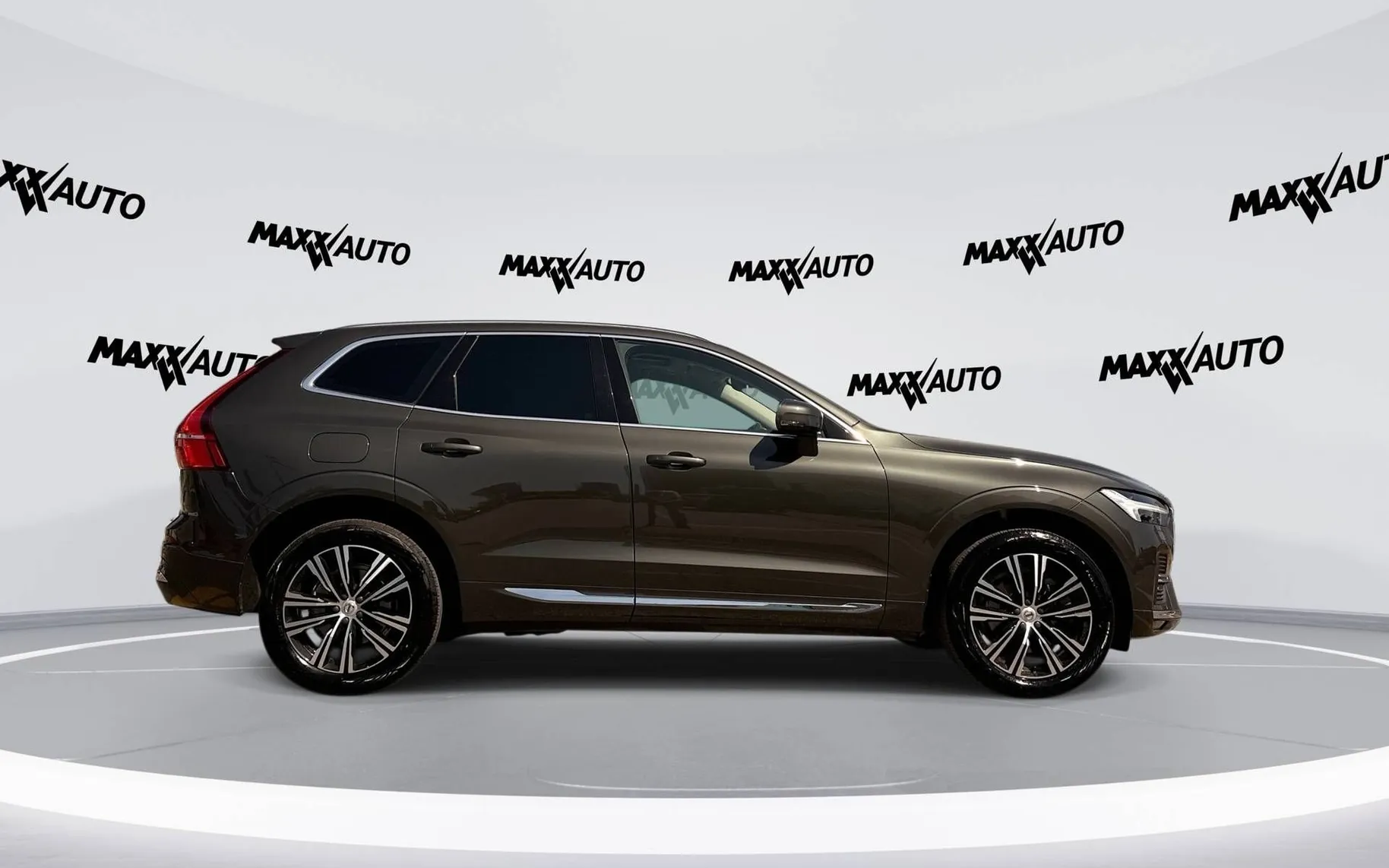 Zunanja slika - Volvo XC60 - B5 INSCRIPTION Avt. LED. PANO.. KLJUKA. ACC - 4