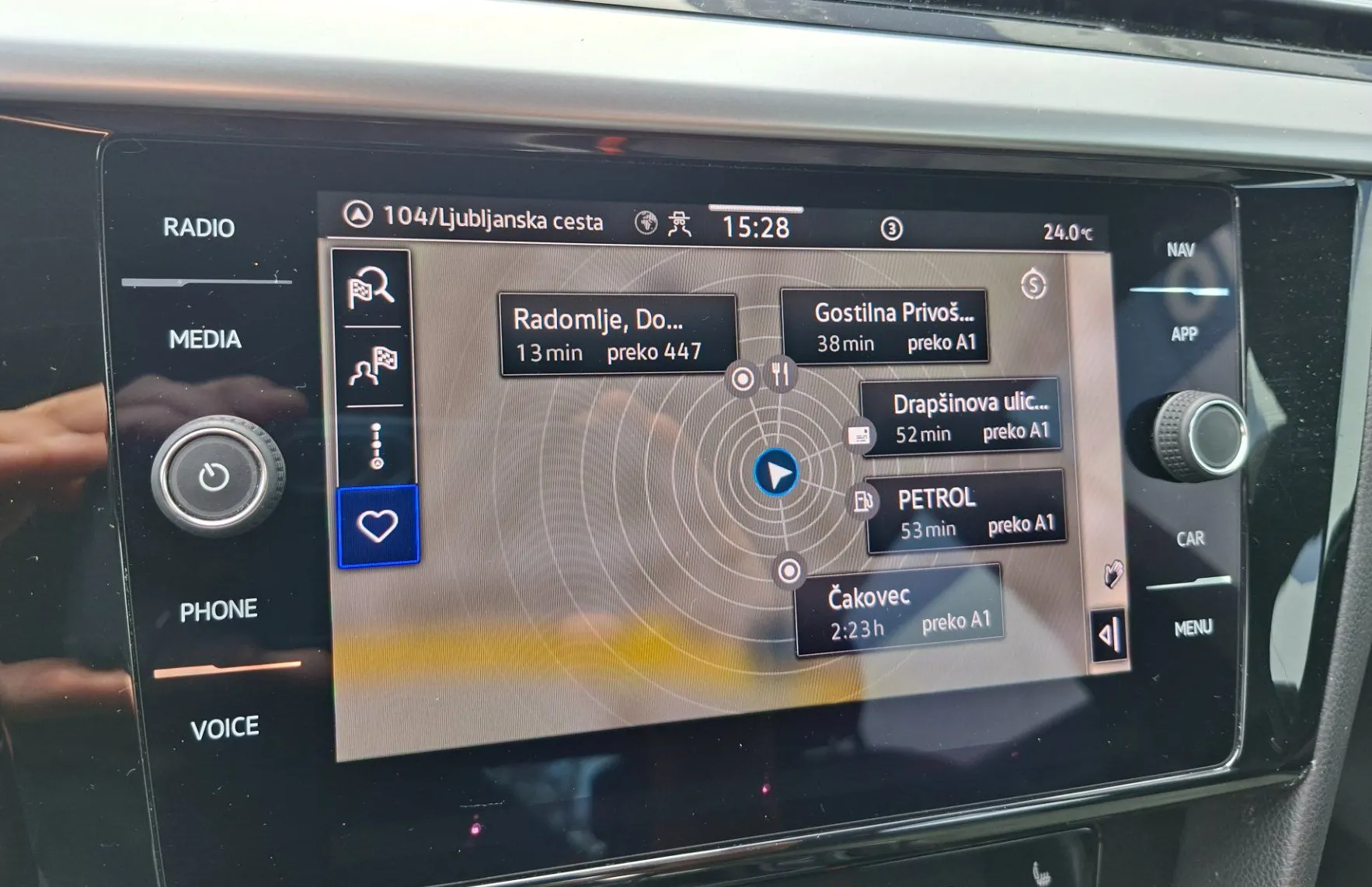 Zunanja slika - Volkswagen Arteon - 2.0 TSI R-Line DSG  Vitrual. radar.1. lastnik SLO - 14