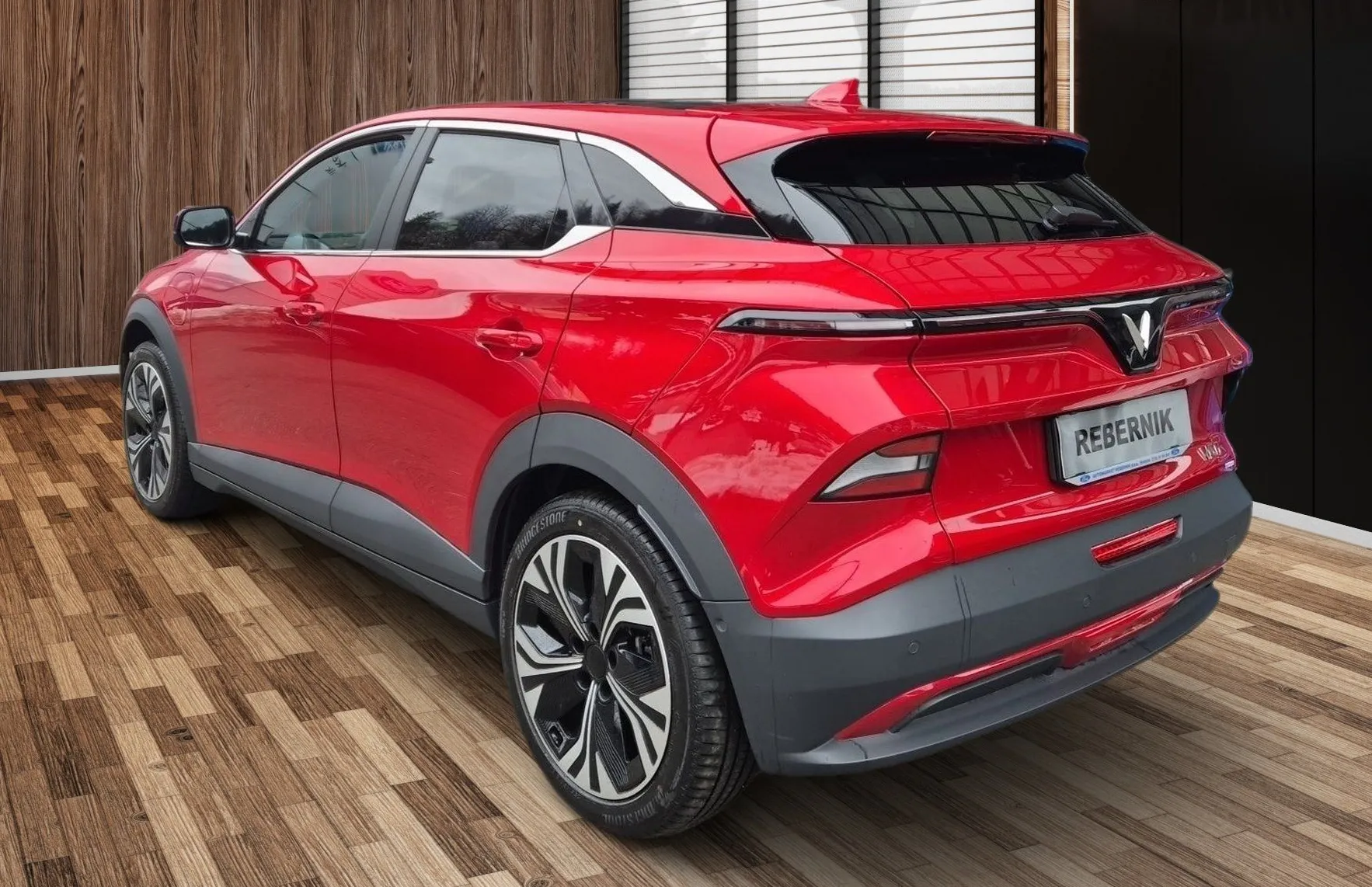 Zunanja slika - Vinfast VF6 - PLUS 59.6kWh 204PS FWD-TESTNO VOZILO - 5