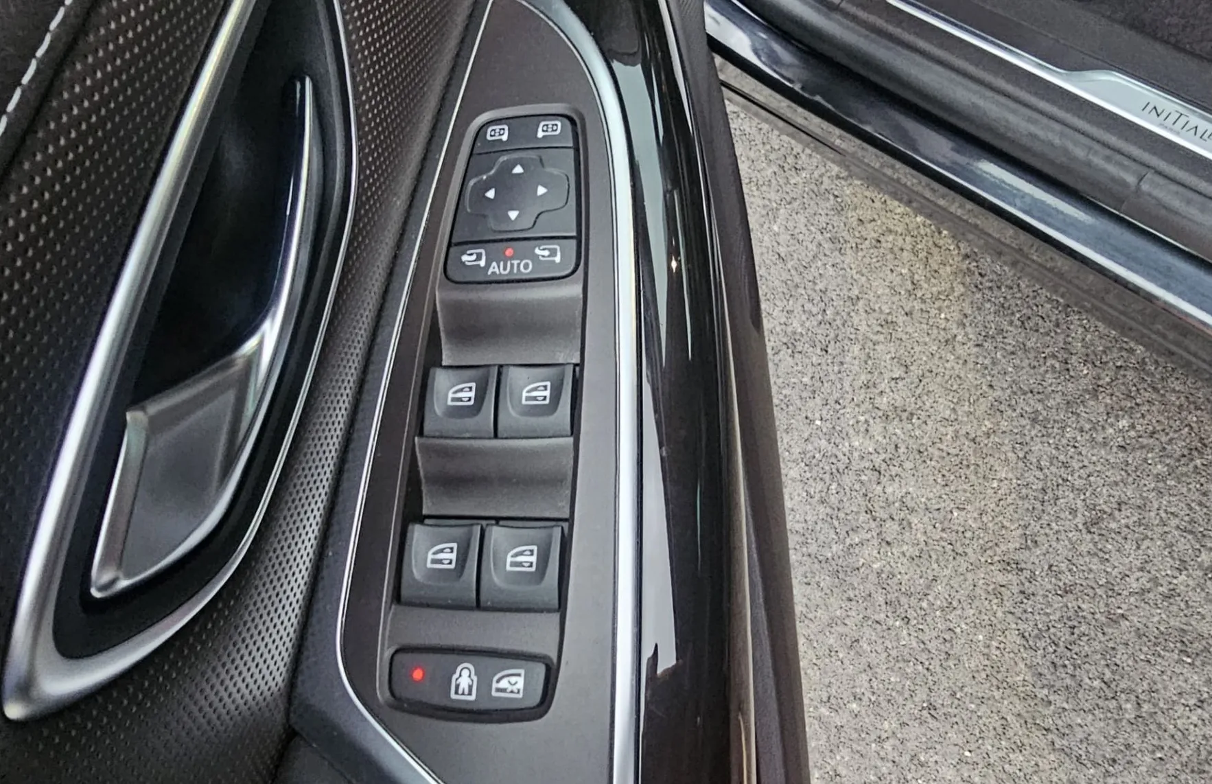 Zunanja slika - Renault Espace - Initiale 1.8 tCe 225|hlajenSED|Panorama|4contlBOS - 14