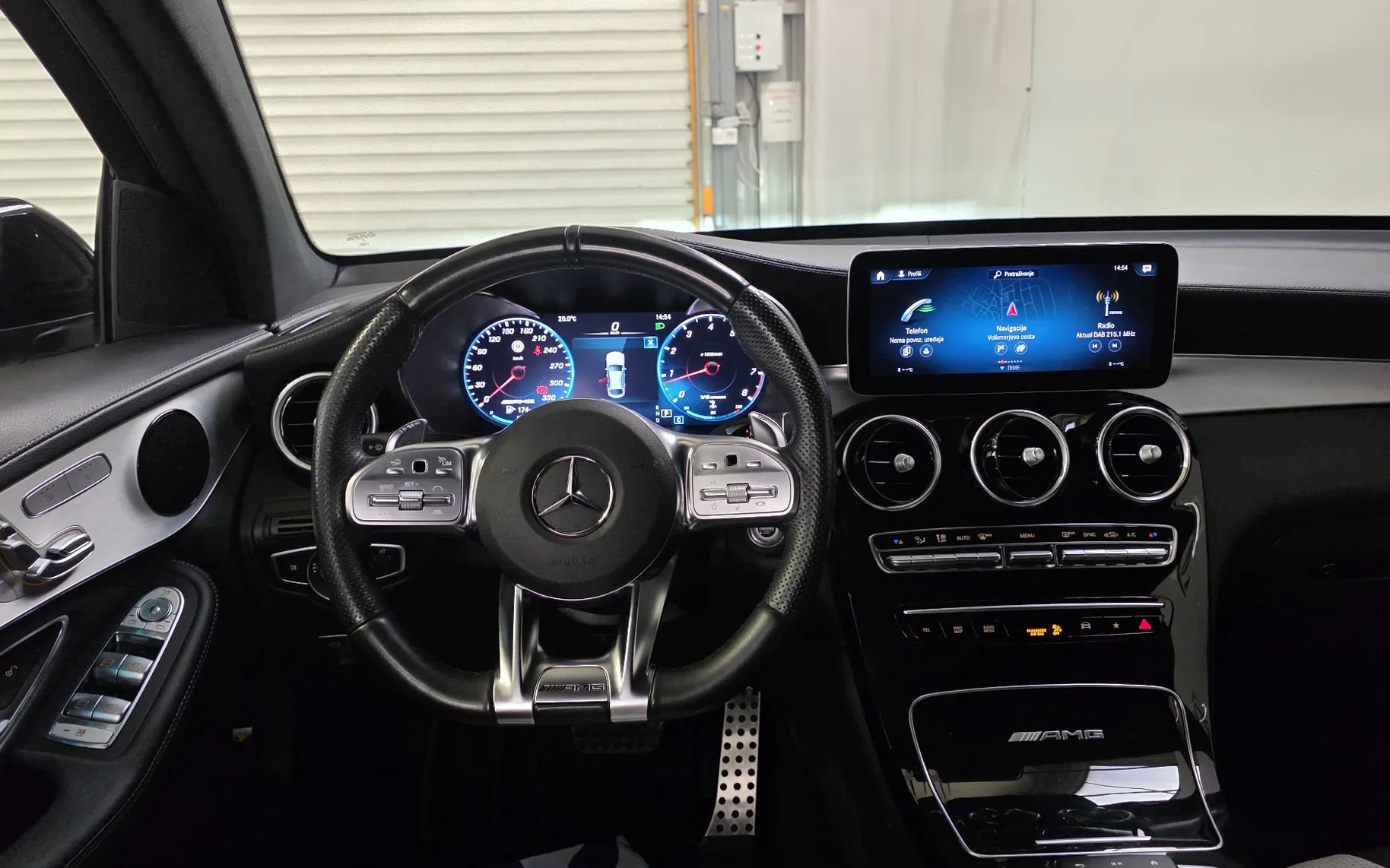 Zunanja slika - Mercedes-Benz GLC Coupe - AMG 63 - 8