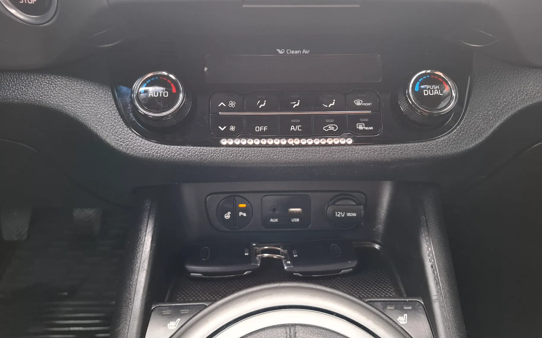 Zunanja slika - KIA Sportage - 2WD 1.7 TD - SLOVENSKI + ZNANA ZGODOVINA + KLJUKA - 12