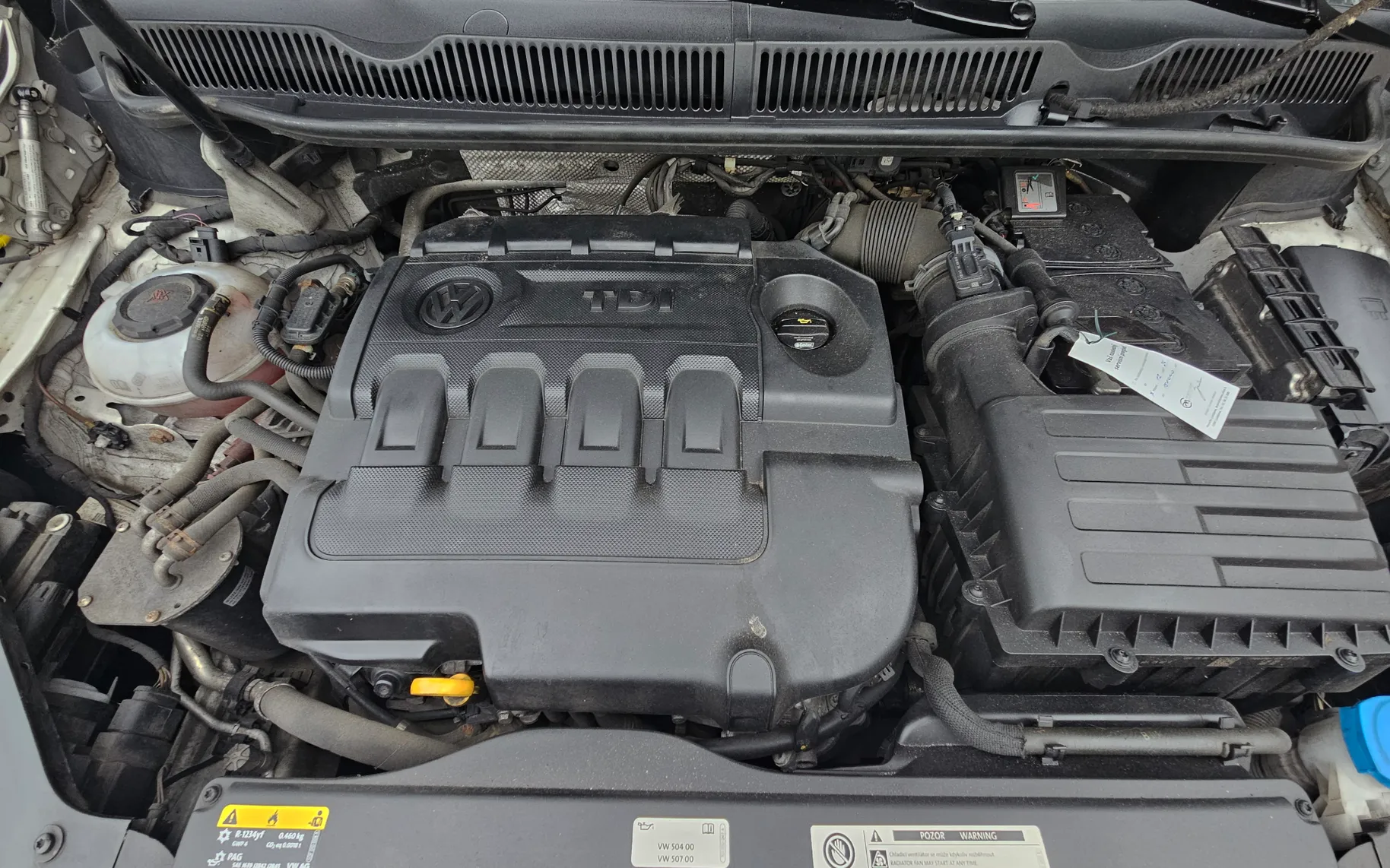 Notranja slika - Volkswagen Touran - 1,6 TDI BMT Family - 15