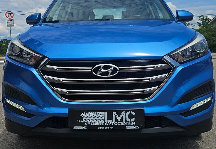 Zunanja slika - Hyundai Tucson - 1.7 CRDi 116ks °LED° °TEMPOMAT°°16-COL° - 2