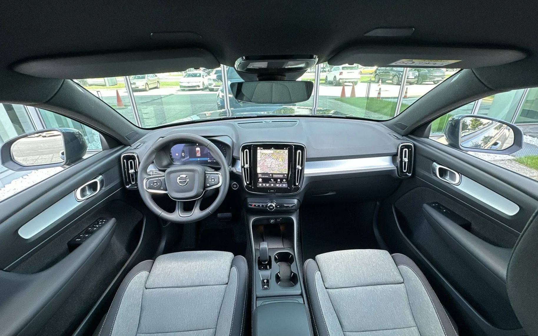 Zunanja slika - Volvo XC40 - B3P Core Avt. - 20