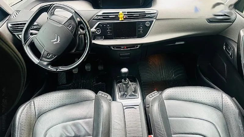Zunanja slika - Citroën C4 - BlueHDi 150 S S Feel NAVI USNJE.PDC. KAMERA - 11