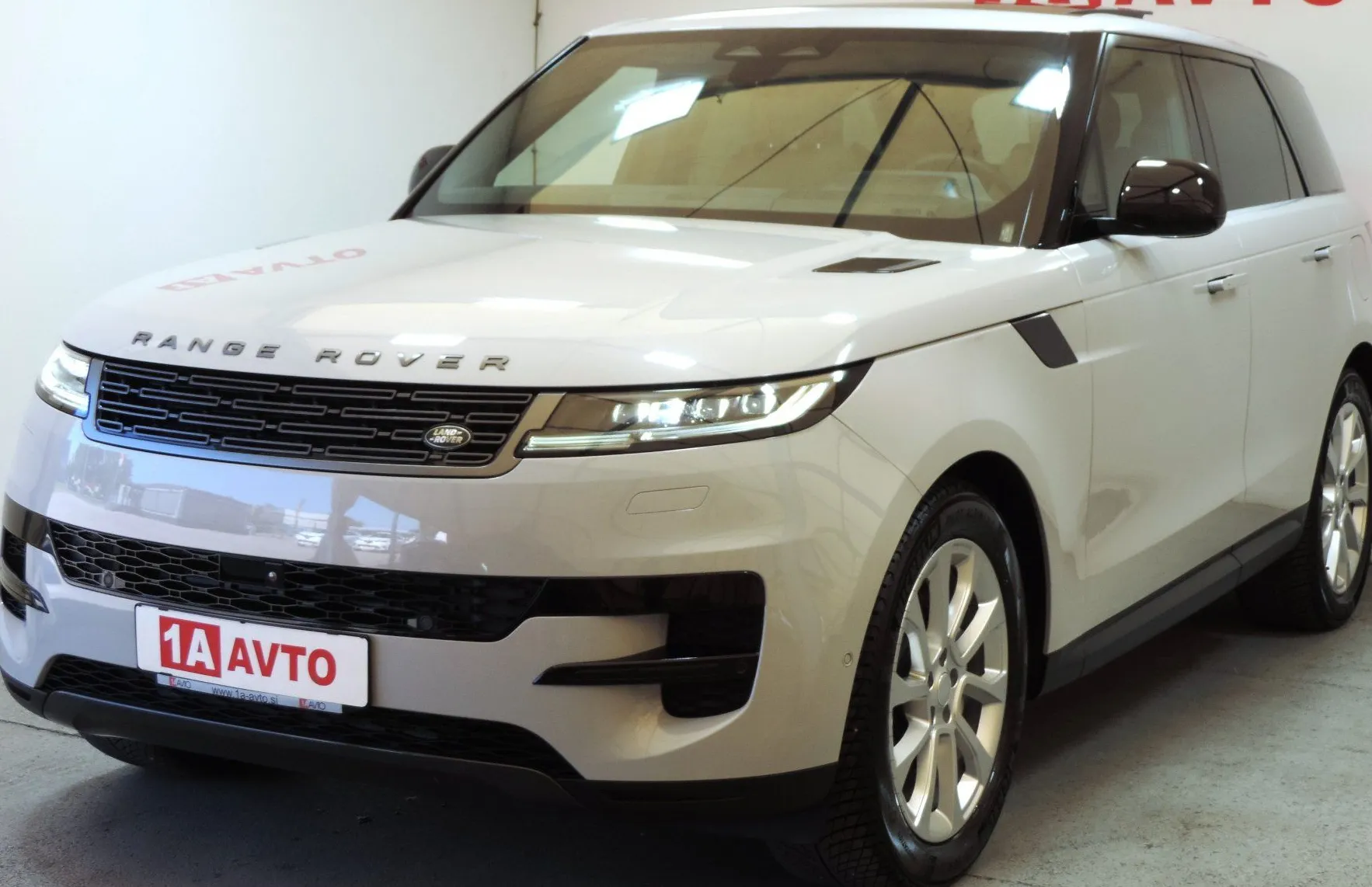 Zunanja slika - Land Rover Range Rover Sport - 3.0 P460e PHEV SE Avt. PRIKLJUČNI HYBRID - 1