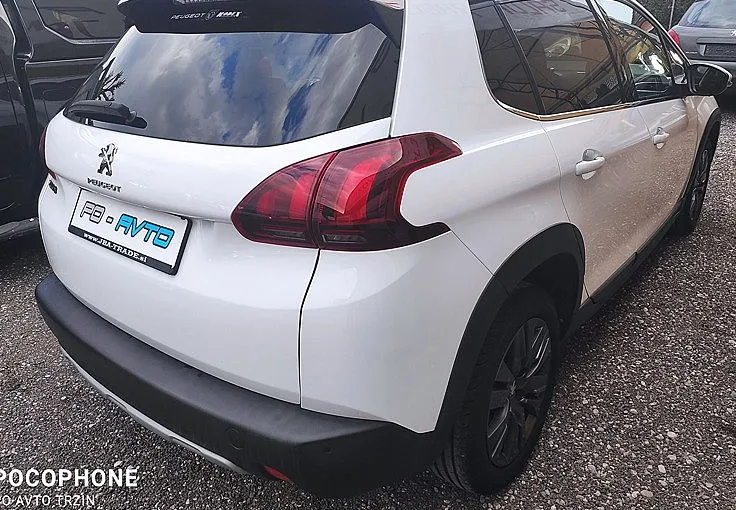Zunanja slika - Peugeot 2008 - 1.6 BlueHDi-2.LASTNIK-116.000KMKAMERA-NAVI-LED - 4
