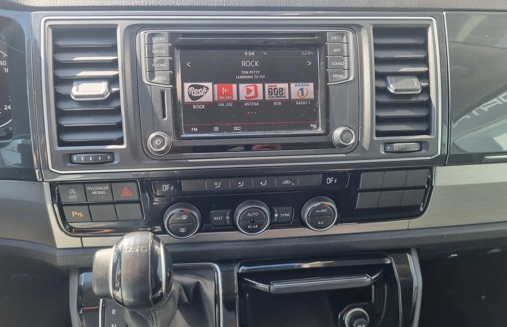 Zunanja slika - VW Multivan - 2.0 TDI DSG - SLOVENSKI+2. LASTNIK+VLEČNA KLJUKA - 19