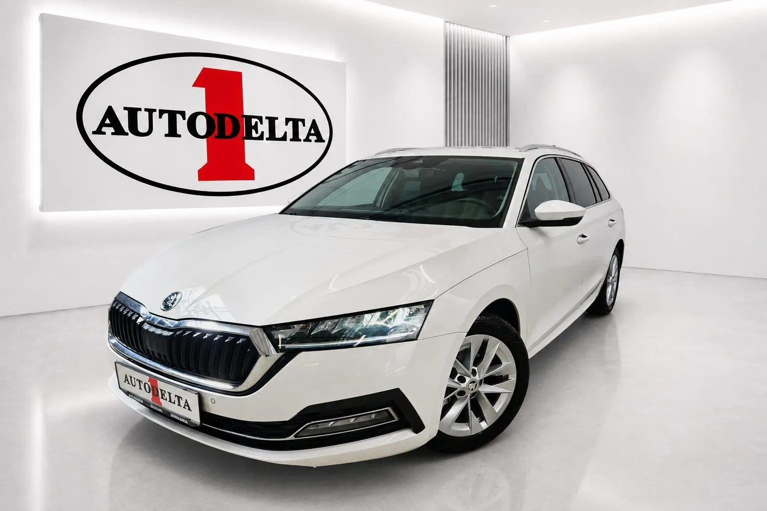 Zunanja slika - Škoda Octavia - Combi 2.0 TDI Style DSG... - 1