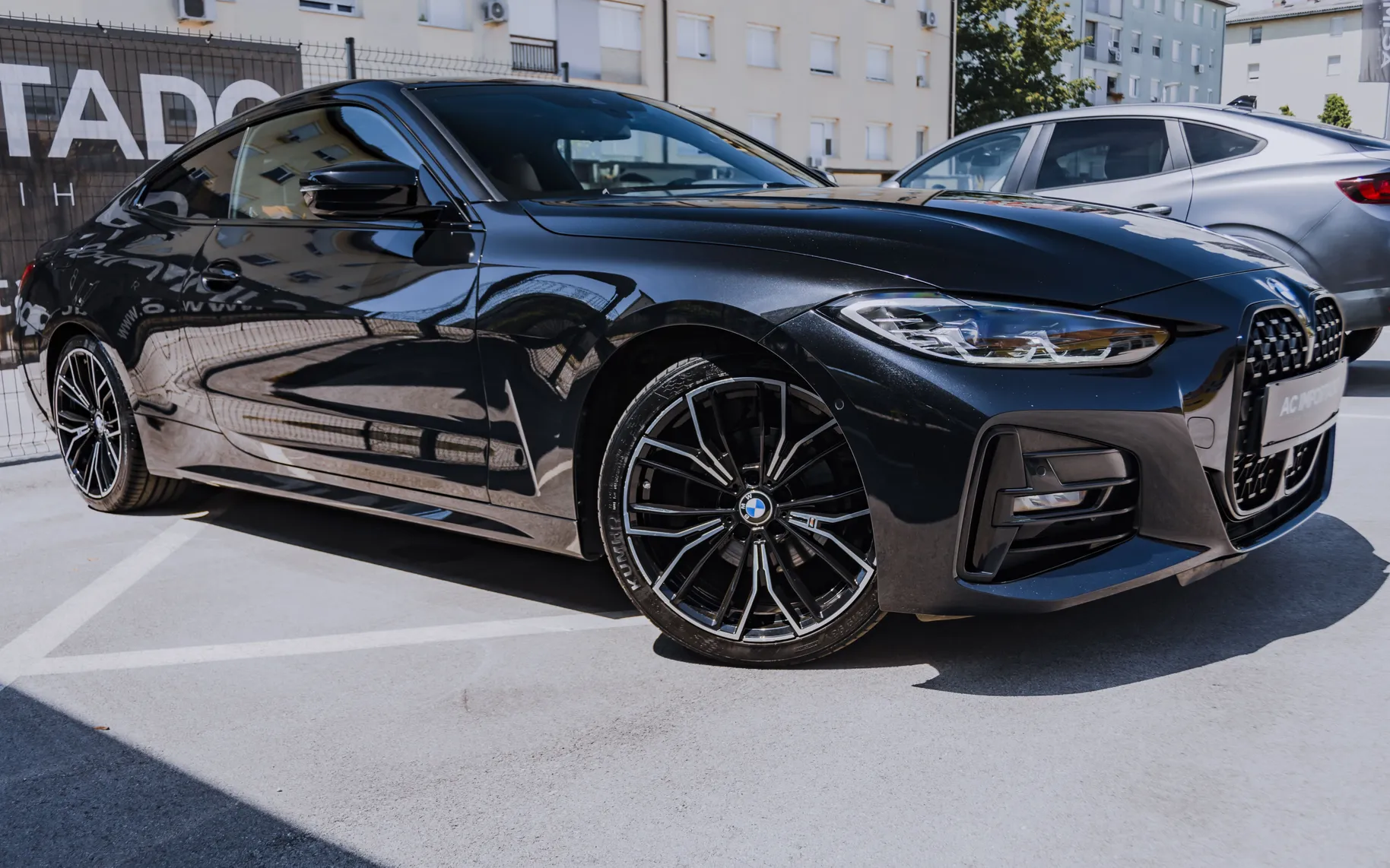 Zunanja slika - BMW Serija 4 - 420i Coupé M Sport-LED-LC PRO-KAM-ACC-MEM-19C - 3