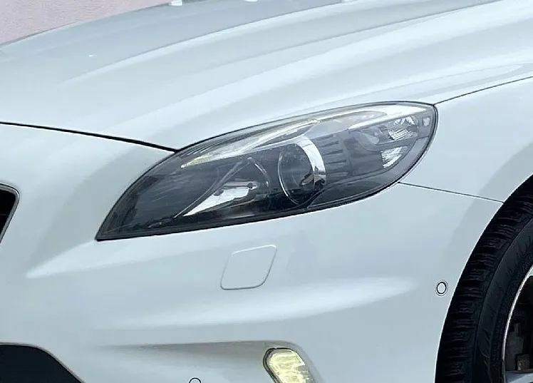 Zunanja slika - Volvo V40 - D4 R-Design 5cilindrov NOV MOTOR bliss panorama - 19