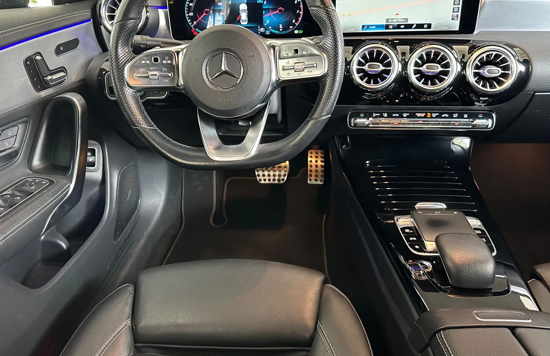Zunanja slika - Mercedes-Benz CLA-Razred - 250 4M-AVT. AMG-KAM360-BURMEISTER-LED-LIGHT-HUD... - 8