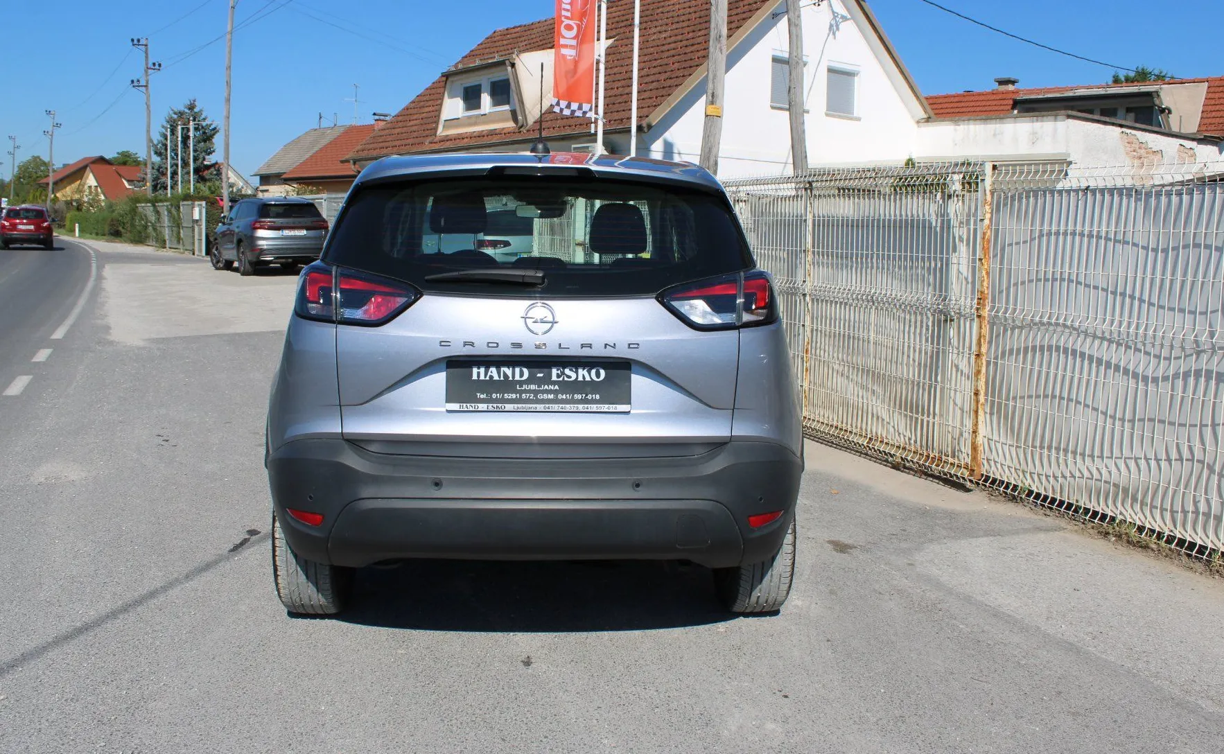 Zunanja slika - Opel Crossland X - 1.2 61KW Edition-LED ŽAROMETI-PDC-37.000km - 5