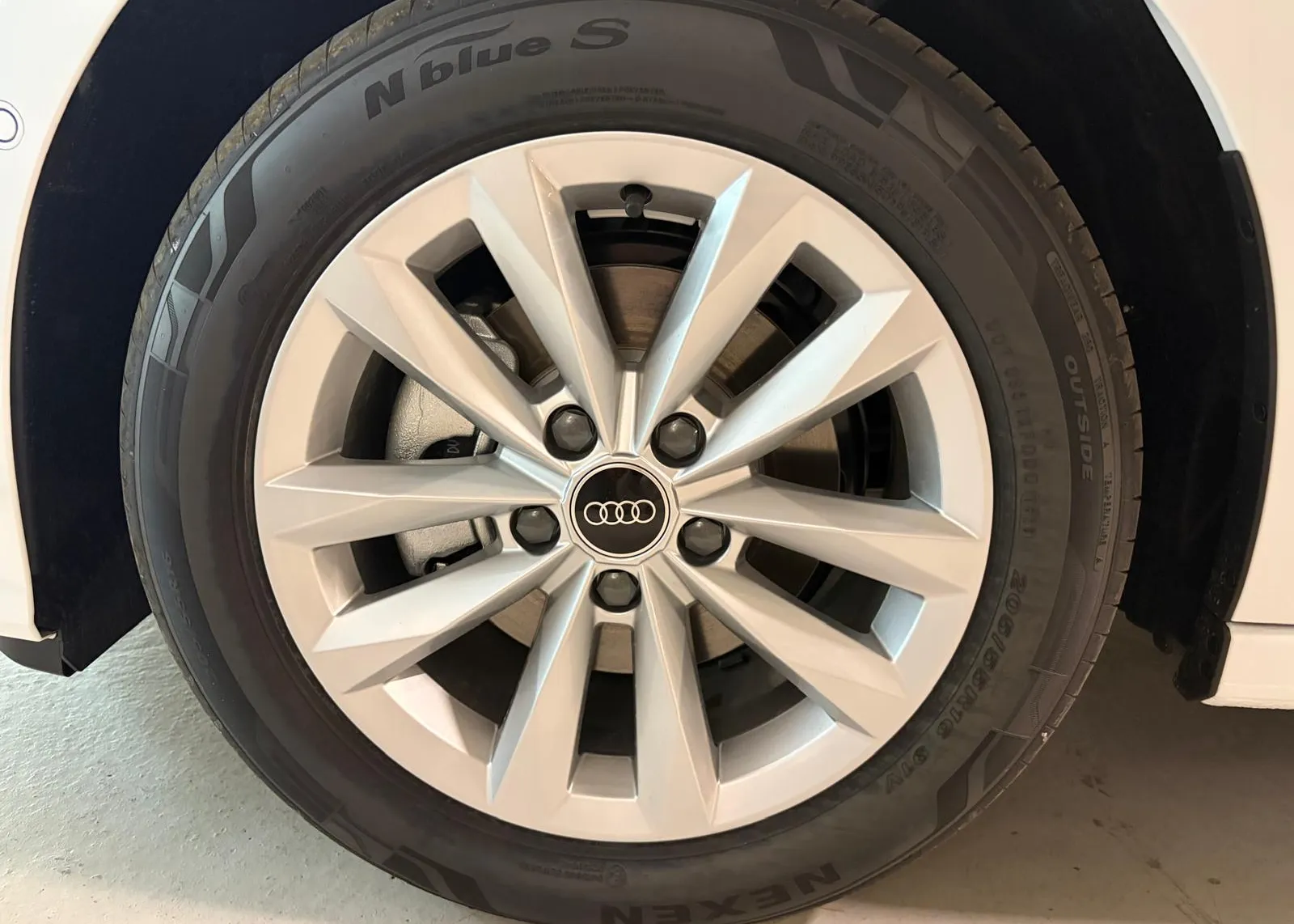 Zunanja slika - Audi A3 - Sportback 35 TFSI - 2