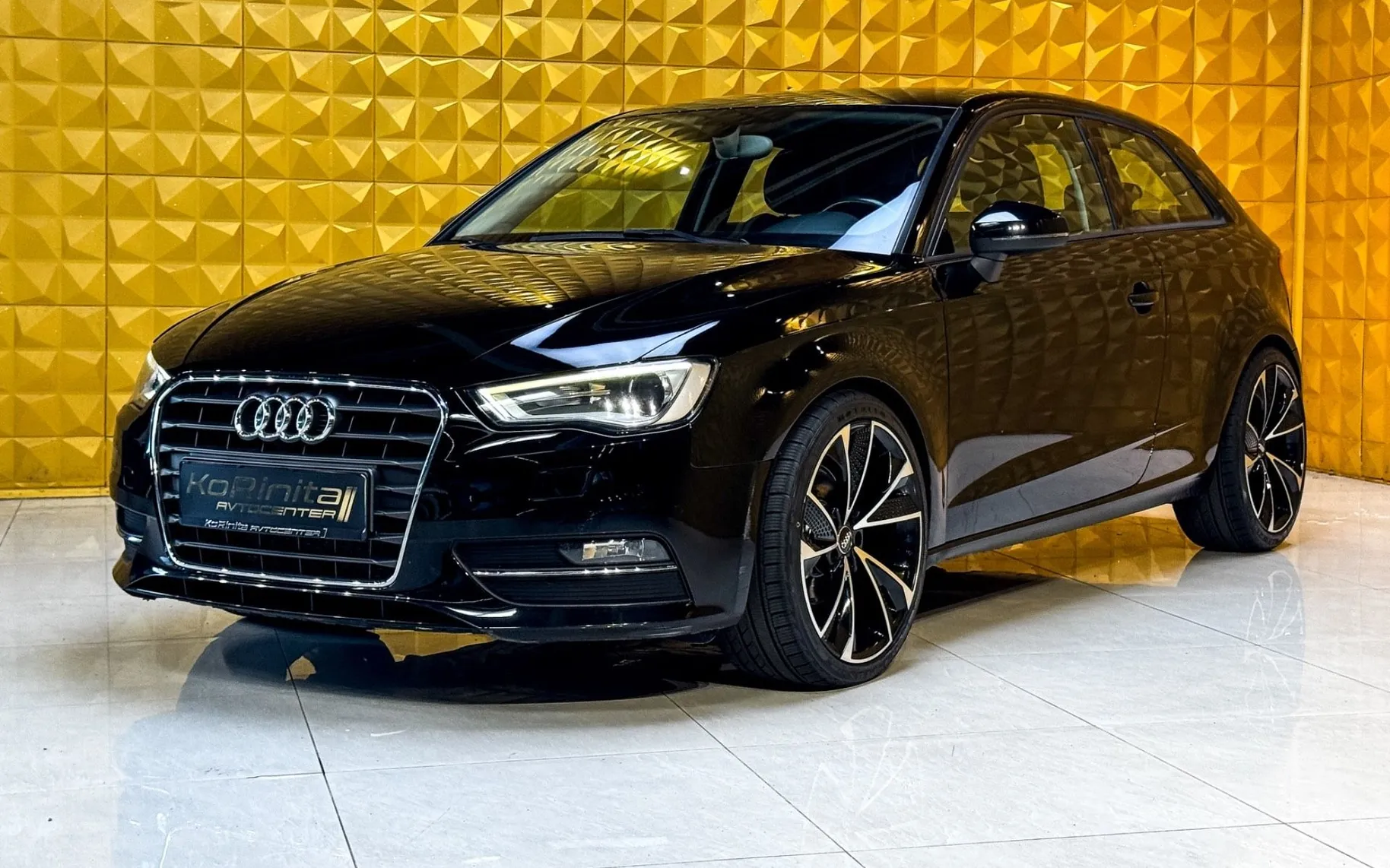 Zunanja slika - Audi A3 - 2.0 TDI AUT.-ALCANTARA-TEMP-BI XENON - 5