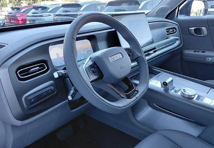 Zunanja slika - Baic BJ30 - 1.5T e-HYBRID 4WD - NA ZALOGI - 7