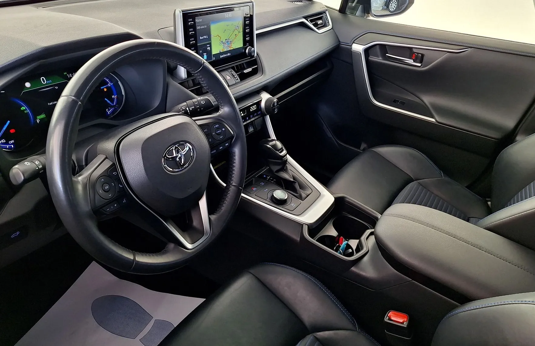 Zunanja slika - Toyota RAV4 - Hybrid AWD 2.5 Style •SLO•NAVI•KAMERA•PDC•... - 8